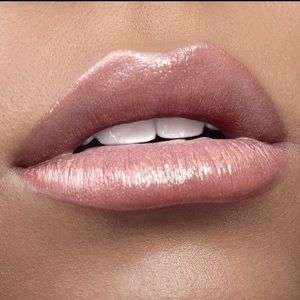 ‼️5/$20‼️ The Beauty Crop Lip Brûlée in Butterscotch